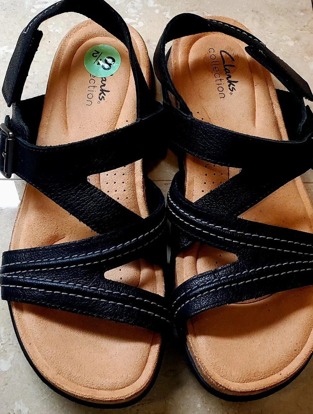 Clarks women black